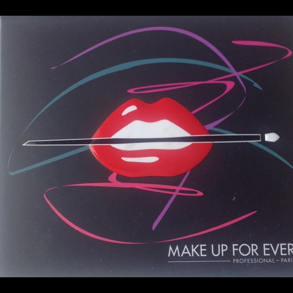 MUFE Artists 2 palette - Picture 2 of 3